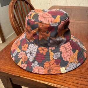 Quagga Green Label Organic Cotton Women’s Bucket Hat OS Floral Animal Print